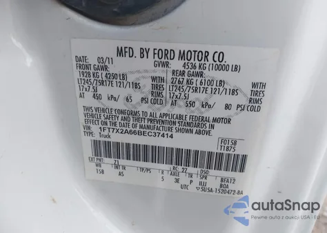 2011 Ford F-250 Xl z USA, uszkodzony, nr VIN 1FT7X2A66BEC37414